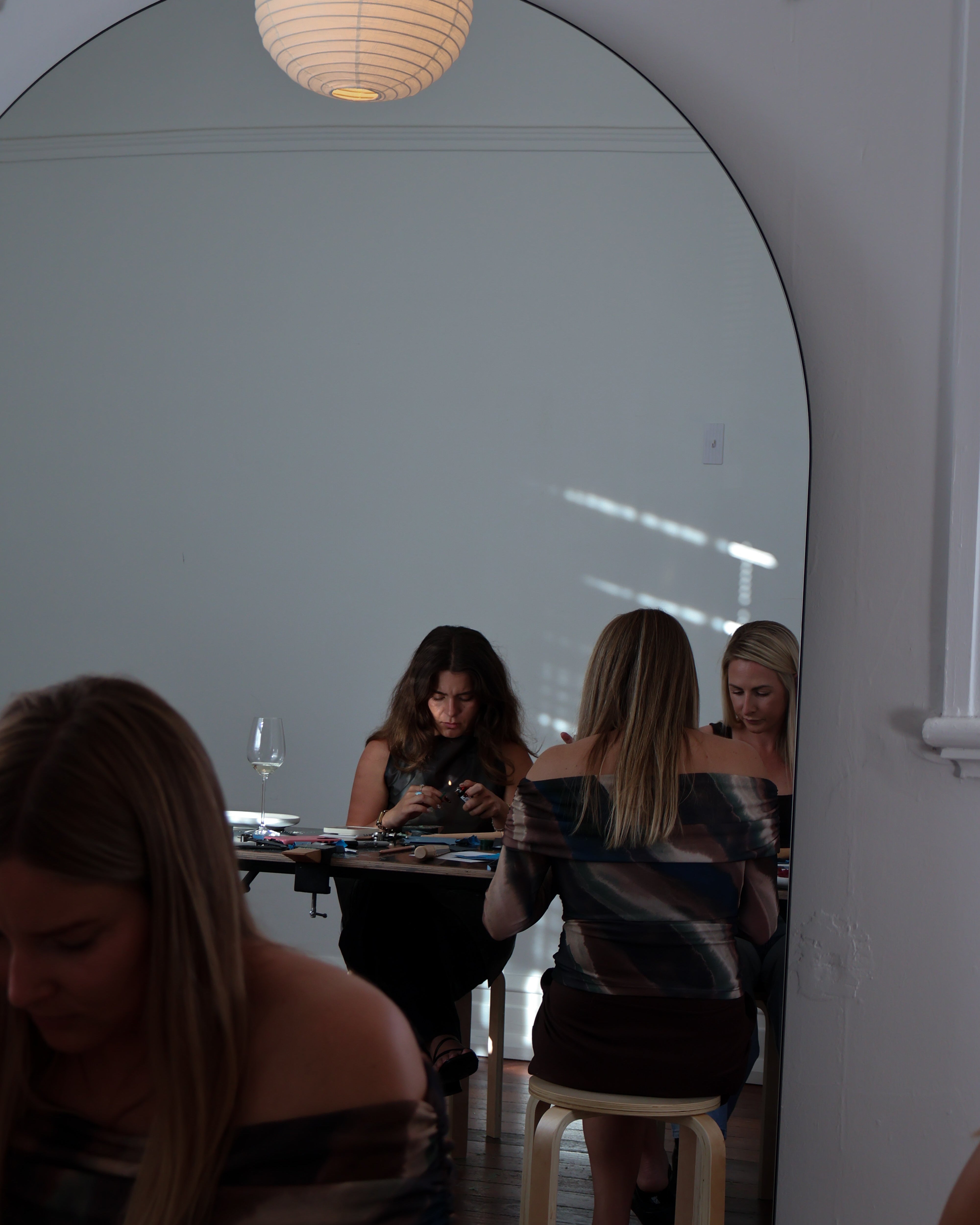 Wax Ring Forming Class with Metal and Dust